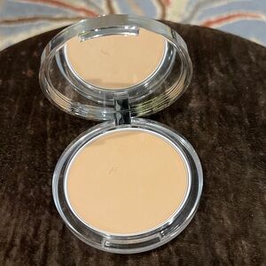 Clinique Shiny Silver Compact